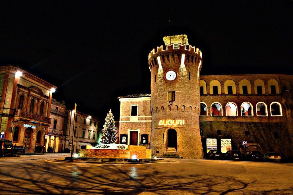 B&B Reillys Montecarotto Dış mekan fotoğraf